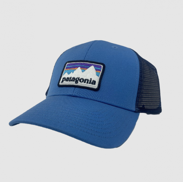 Topi Baseball dengan Patch Stiker